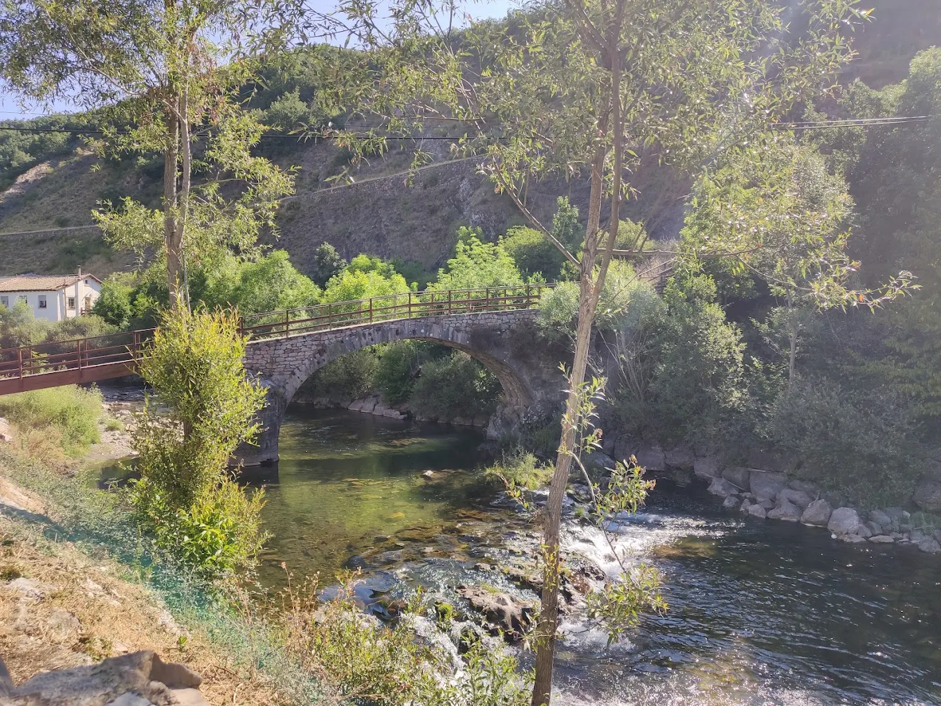 Playa Fluvial Vegacervera - Foto 7
